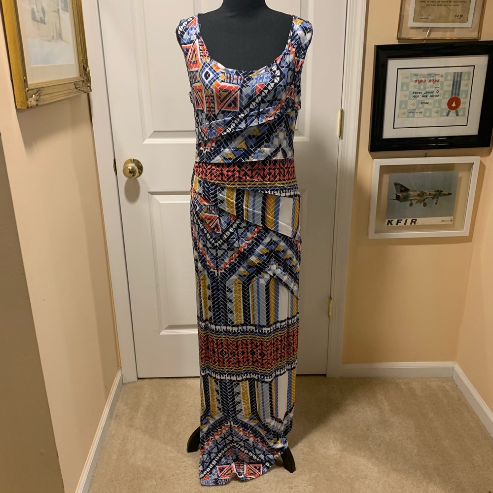Lyssee size M Sedona maxi/long side slit dress